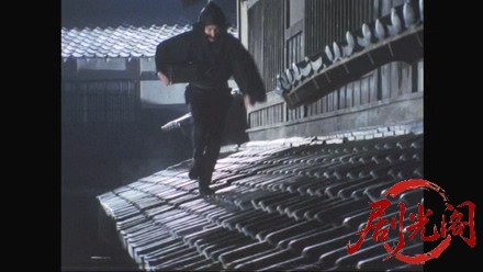 鼠小僧次郎吉　必殺の白刃（主演：林与一）.mkv_20260313_155302.453.jpg