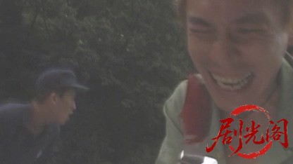 エロティックスローター 唇に銃口.mkv_20260507_170822.630.jpg