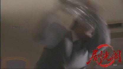赤い霊柩車21.mkv_20260516_225128.624.jpg