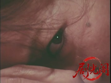 地方紙を買う女1982.mkv_20260622_113832.501.jpg