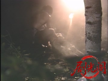 破れた靴下をはく女1984.mkv_20260701_121825.760.jpg